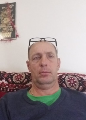 владимир, 56, Россия, Оренбург