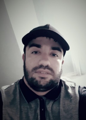 Самир из Новосибирска 34 года