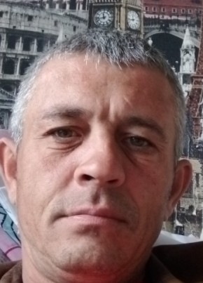 Дмитрий из Омска 45 лет