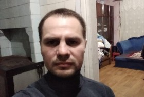 Vitaliy, 48 - Just Me