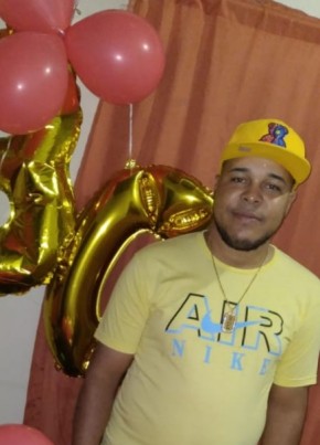 Raulin из Baní 32 года