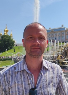 Илья из Москвы 45 лет