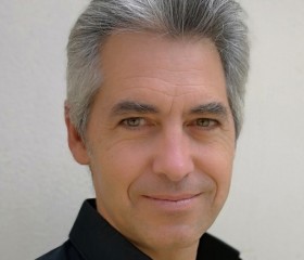 Aleksey, 53, Duong Dong