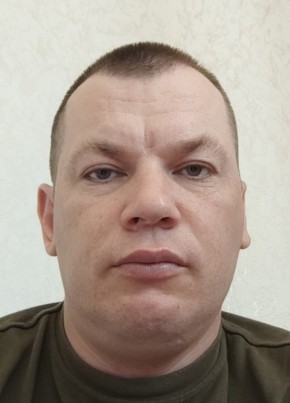 Роман из Ульяновска 40 лет