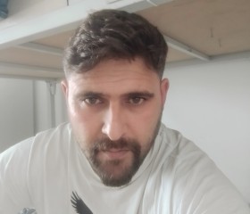 Hakan, 41, Batumi