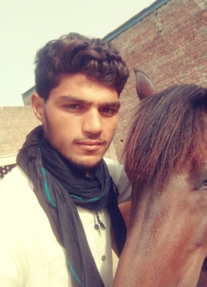 Bhatti, 20, Pakistan, Lahore
