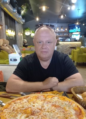 Виталий из Березники 50 лет