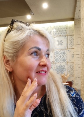 Ирина, 47, Россия, Санкт-Петербург