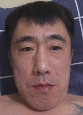 王强强, 31, 中华人民共和国, 济南