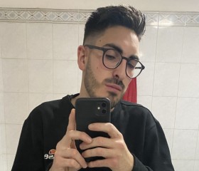 Pio, 25, Chieti