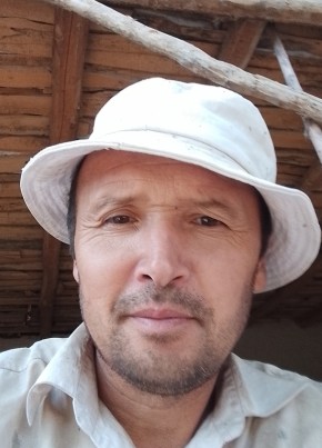 Атхам, 44, Кыргыз Республикасы, Кара-Суу
