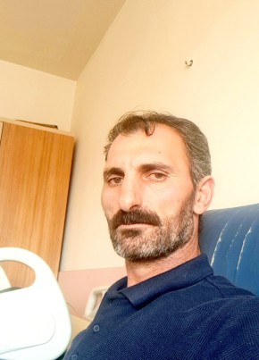 Demir, 45, Türkiye Cumhuriyeti, Ankara