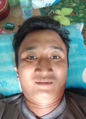Pratama, 32, Indonesia, Kota Semarang