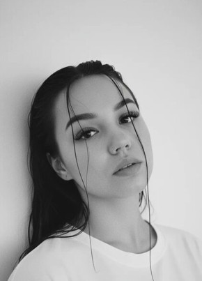 Алёна
