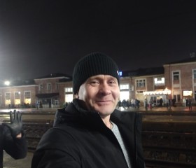 Stepan, 40, Nytva