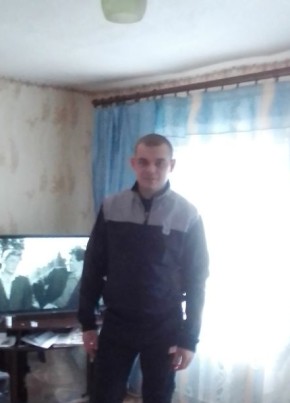 Andrey, 29, Ukraine, Novopskov
