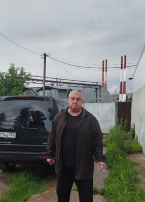 Олег из Сергиев Посада 57 лет
