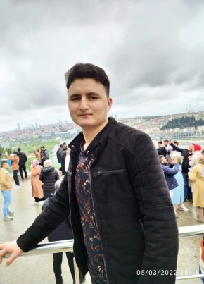 Khan, 19, Türkiye Cumhuriyeti, İstanbul