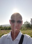Евгений, 45 лет, Магадан