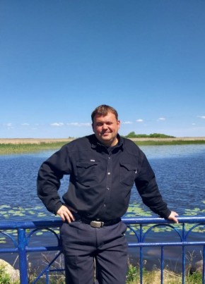 Виталий, 44, Россия, Псков