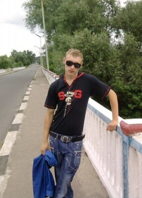 Максим, 29, Україна, Київ