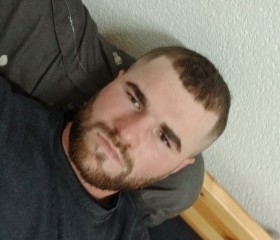 Fanica daniel, 22, Balcani