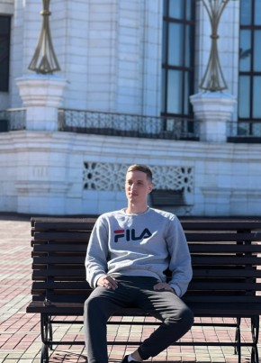 Петр, 27, Россия, Киров (Кировская обл.)