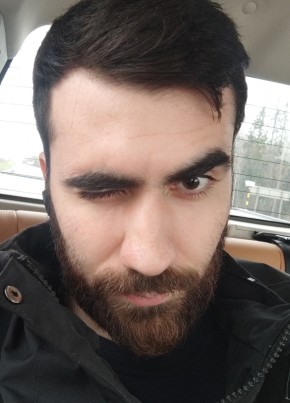 R, 25, Russia, Moscow