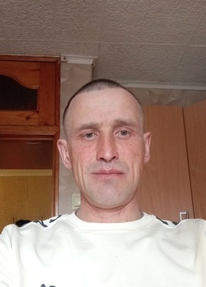 Константин из Новосибирска 44 года