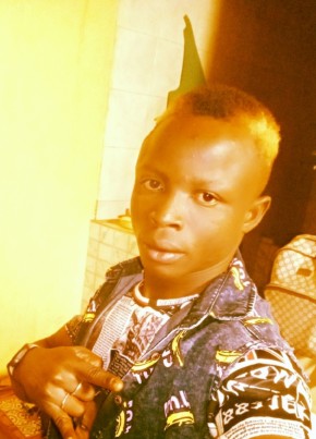 Alassane, 25, Burkina Faso, Bobo-Dioulasso