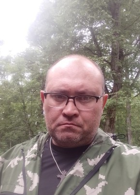 Максим, 39, Россия, Кавалерово