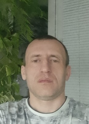 Анатолий, 36, Россия, Бийск