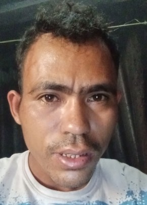 Linus, 18, Indonesia, Waingapu