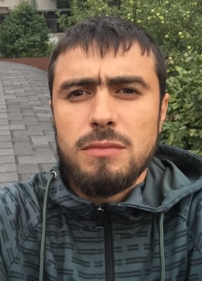 Vidadi Isayev, 31, Россия, Зеленчукская