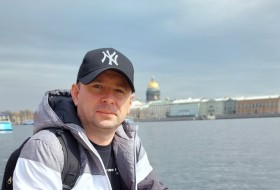 Dmitriy, 38 - Just Me