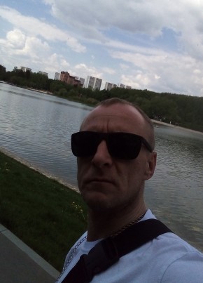 Anton, 39, Russia, Moscow