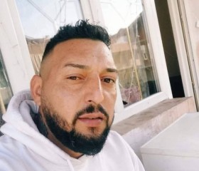 Evgeni, 31, Sofia