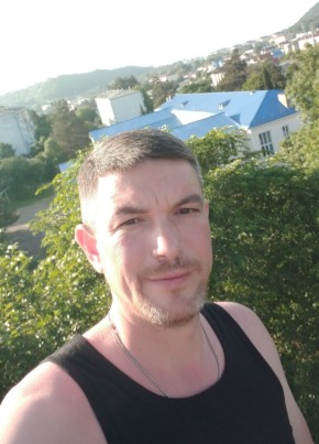 Денис, 38, Россия, Нижнекамск