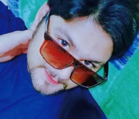 Umair, 26, Salalah