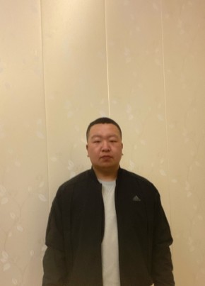 李德志, 29, 中华人民共和国, 唐山市