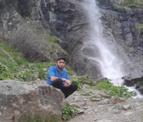 Kharun, 45, Uchkeken