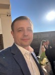 Maksim, 42, Moscow