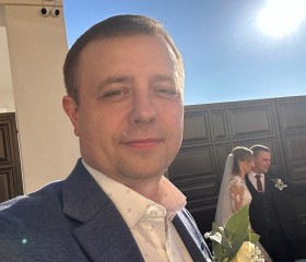 Maksim, 42, Moscow