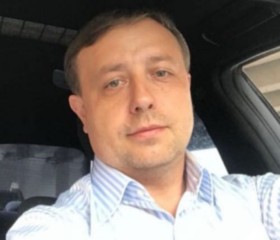 Maksim, 42, Moscow