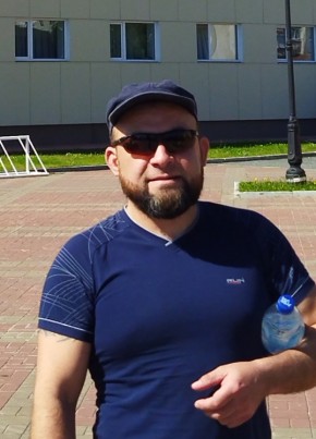 Evgeniy, 39, Russia, Langepas