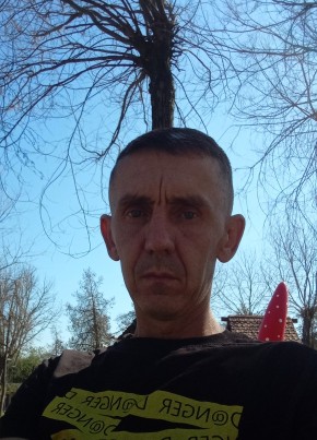 Виталий, 35, Россия, Нижнегорский