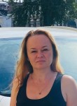 Elena, 46, Vologda