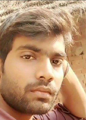 Suraj Kumar, 24, India, Mumbai