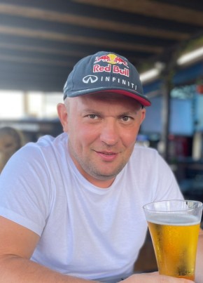 Artem, 42, Russia, Moscow