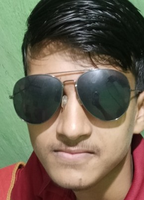 Roy ritik, 18, India, Ranchi